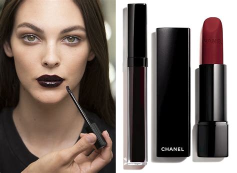 Dark Lips. Get The Look: Chanel Autumn 2020 and  